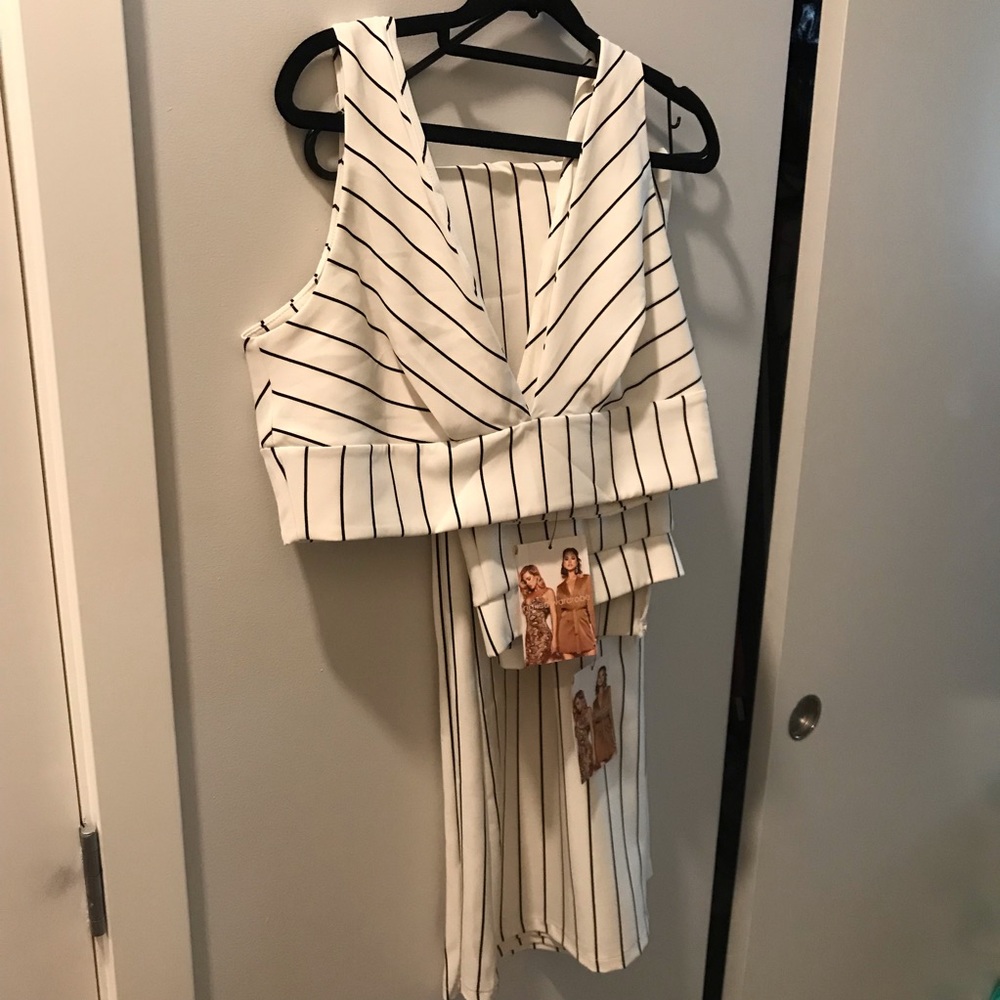 New with tags pin strip 2 piece